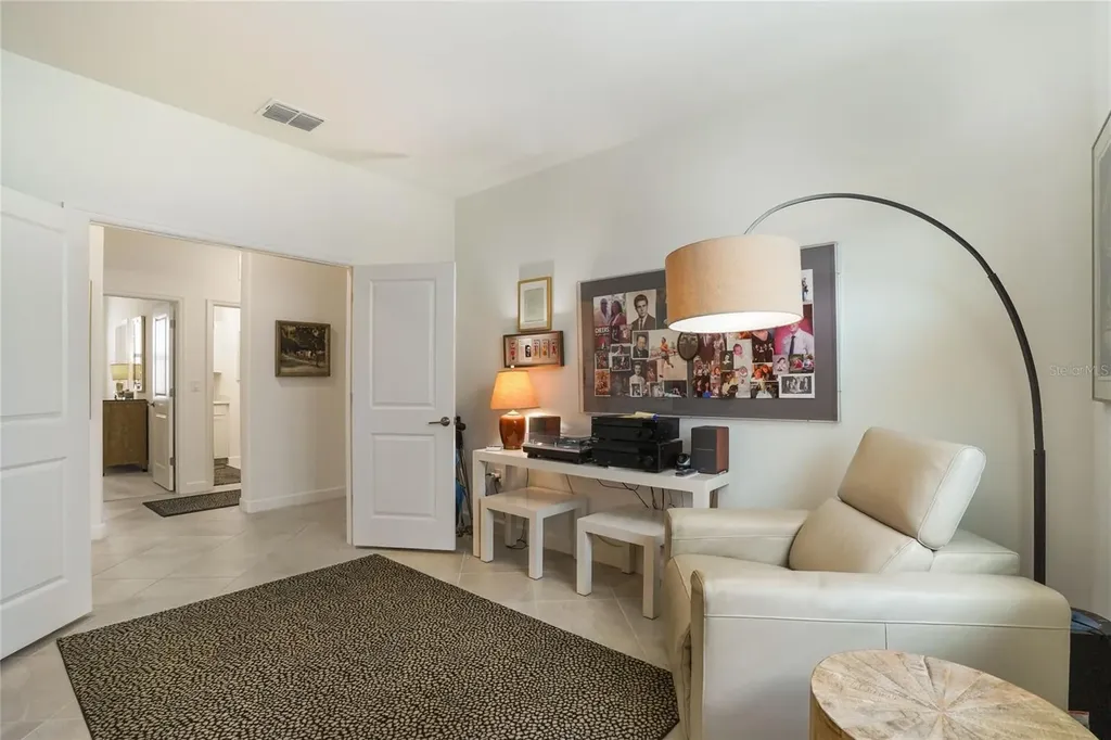 5238 Coral Reef Way Bradenton FL 34211