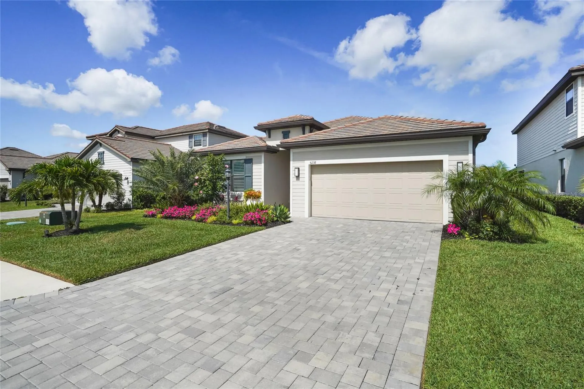 5238 Coral Reef Way Bradenton FL 34211