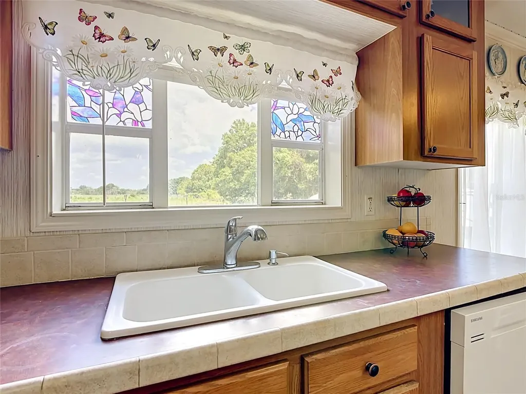255 Grant Bass Road Kenansville FL 34739