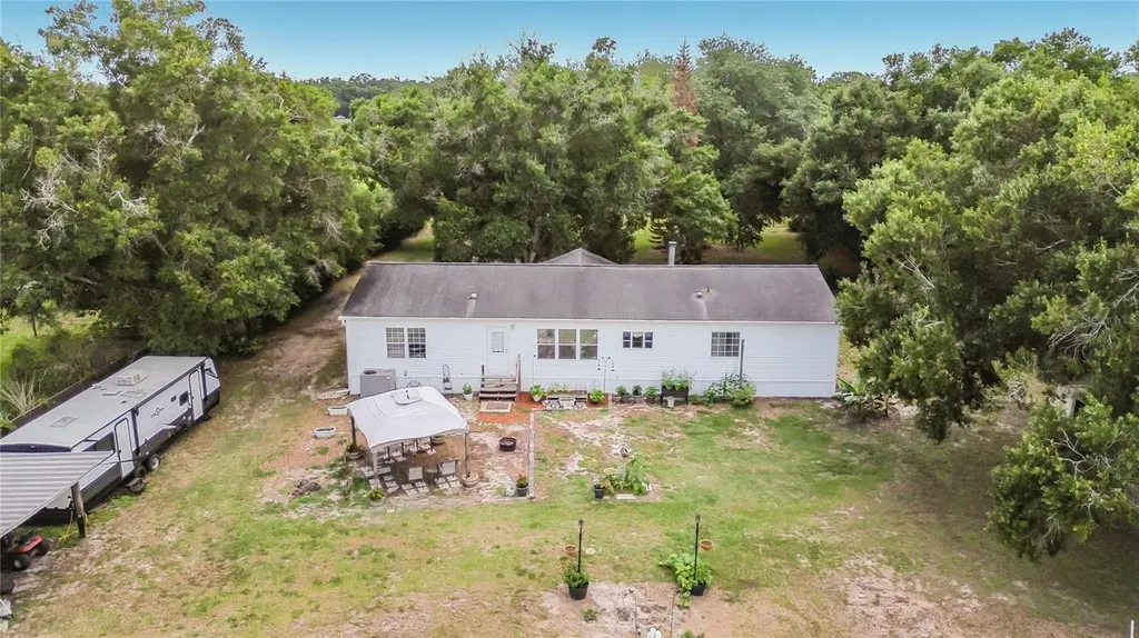 255 Grant Bass Road Kenansville FL 34739