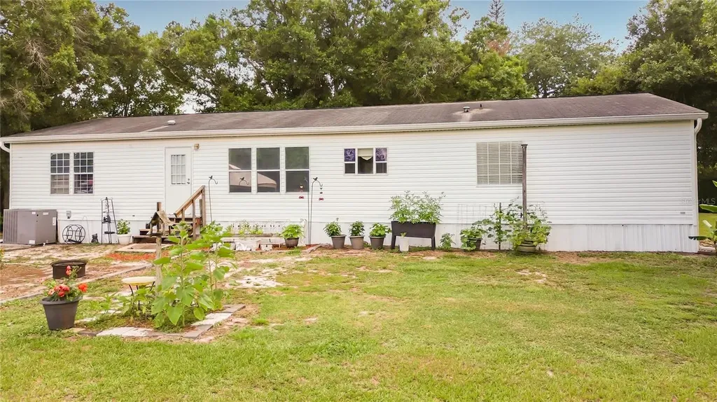 255 Grant Bass Road Kenansville FL 34739