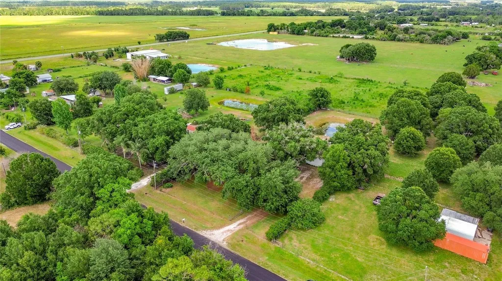 255 Grant Bass Road Kenansville FL 34739