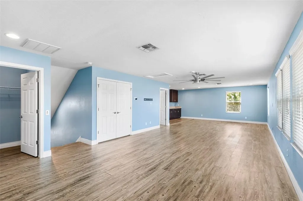 19064 Roseate Drive Lutz FL 33558
