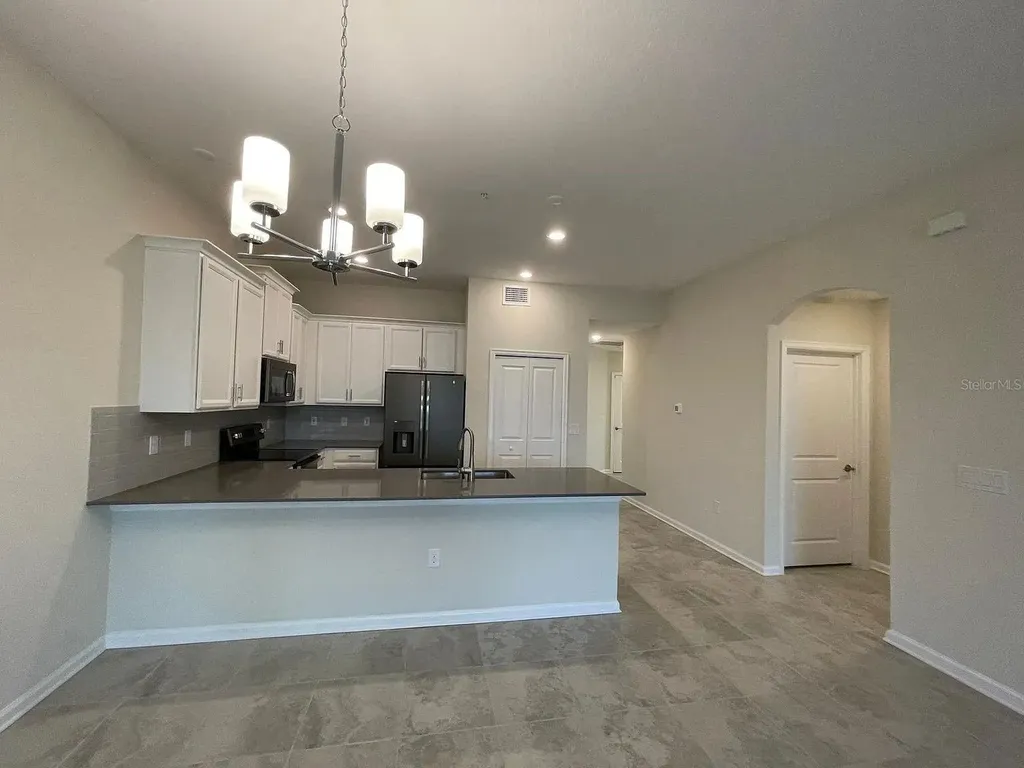 811 Ocean Course Avenue Davenport FL 33896
