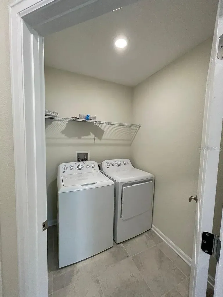 811 Ocean Course Avenue Davenport FL 33896