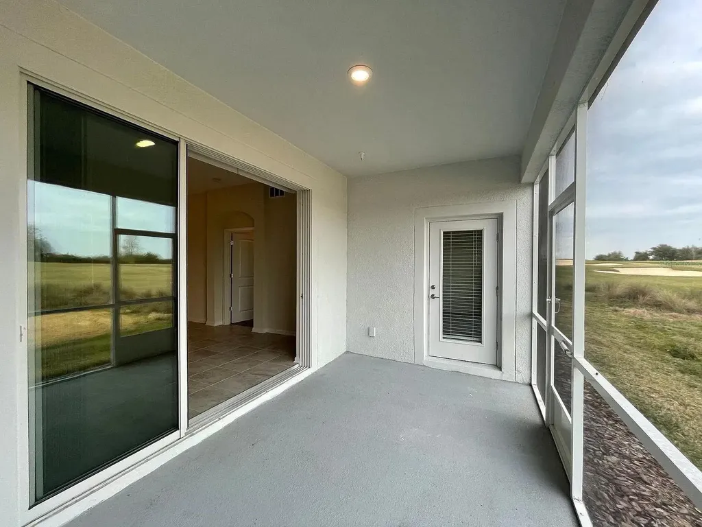 811 Ocean Course Avenue Davenport FL 33896