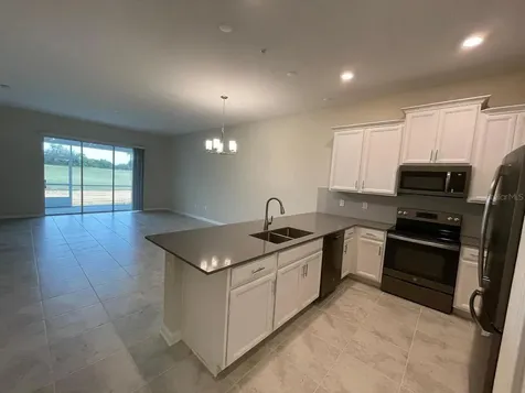 811 Ocean Course Avenue Davenport FL 33896
