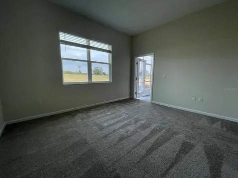 811 Ocean Course Avenue Davenport FL 33896
