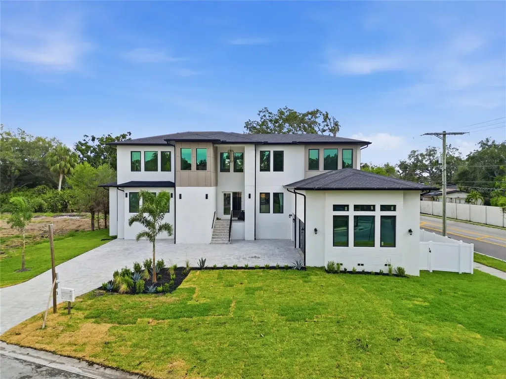4706 W San Carlos Street Tampa FL 33629