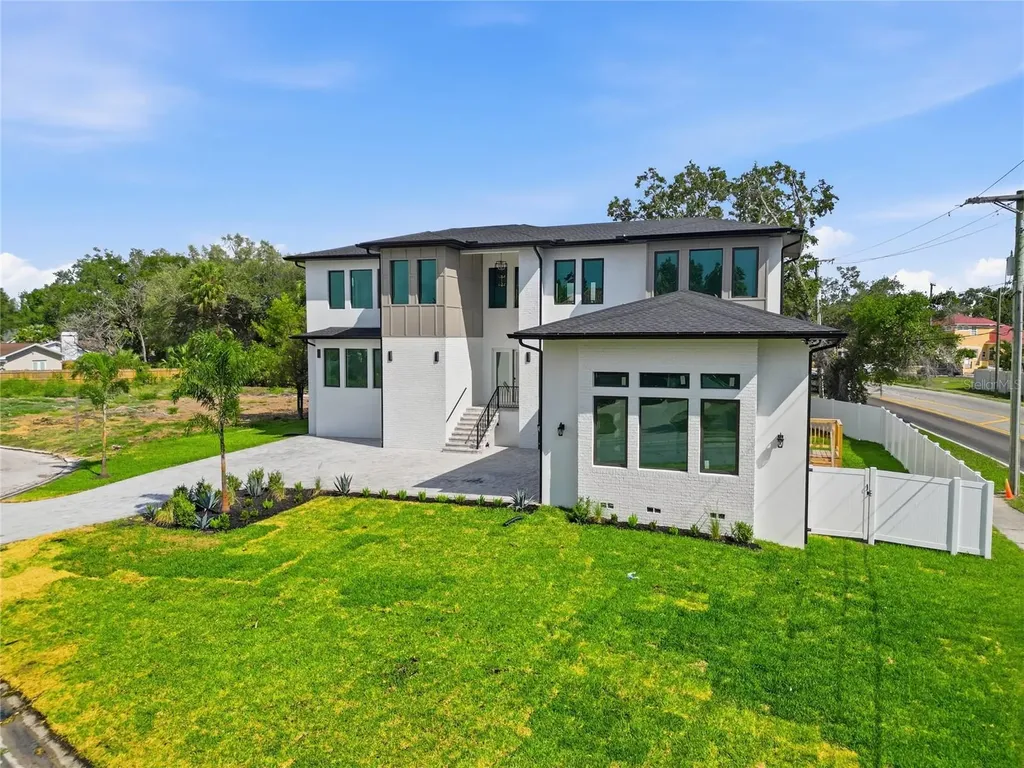 4706 W San Carlos Street Tampa FL 33629