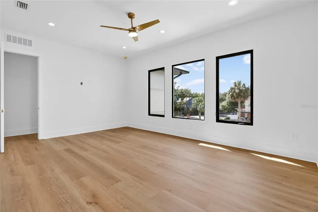 4706 W San Carlos Street Tampa FL 33629