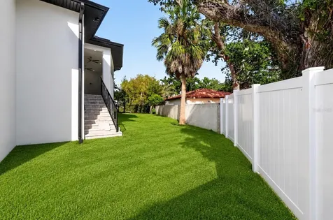 4706 W San Carlos Street Tampa FL 33629