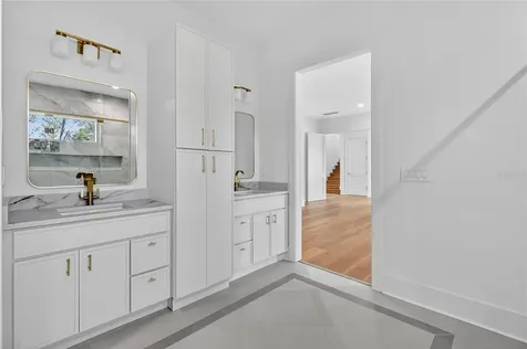 4706 W San Carlos Street Tampa FL 33629