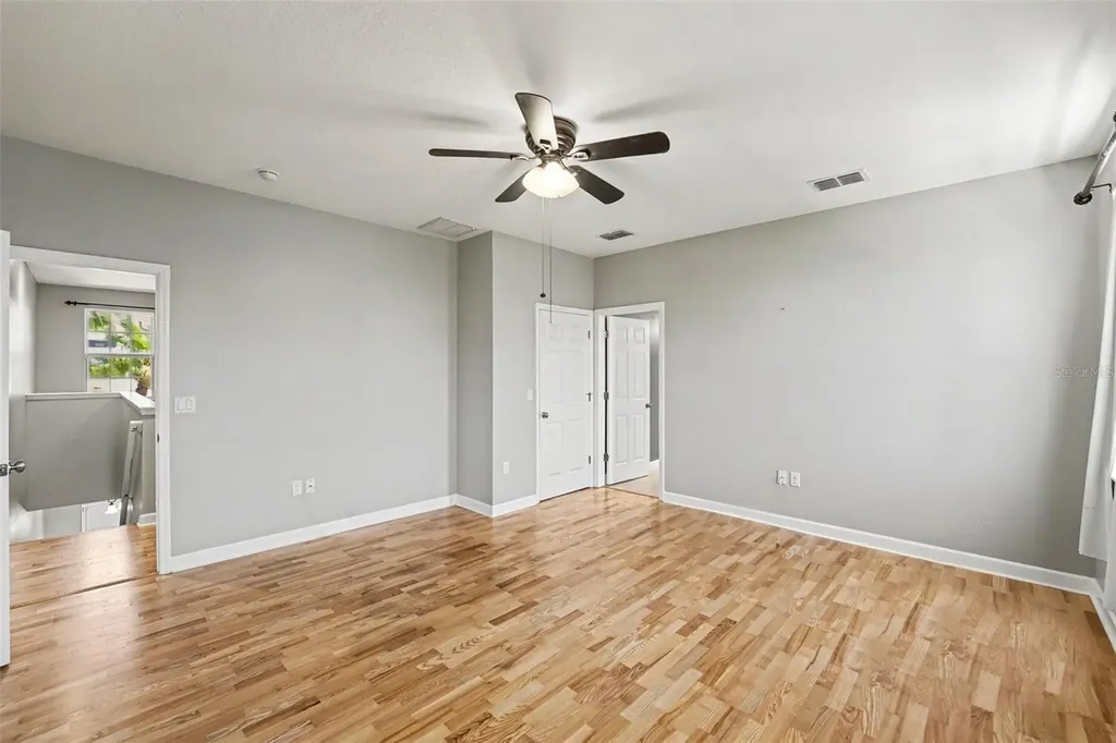 1264 Riserva Lane Palm Harbor FL 34683