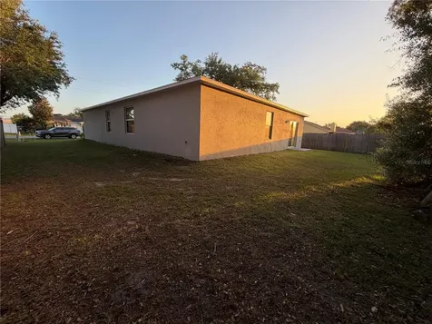 62 Bolton Court Kissimmee FL 34758