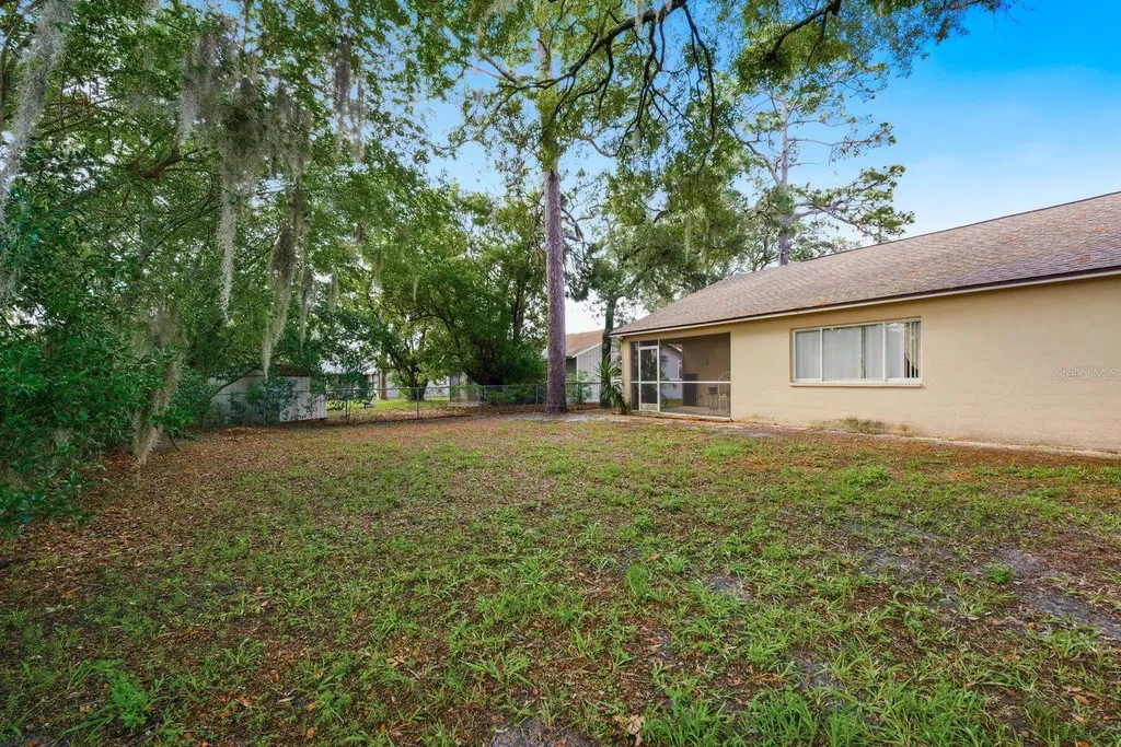 9207 Spring Hill Drive Spring Hill FL 34608