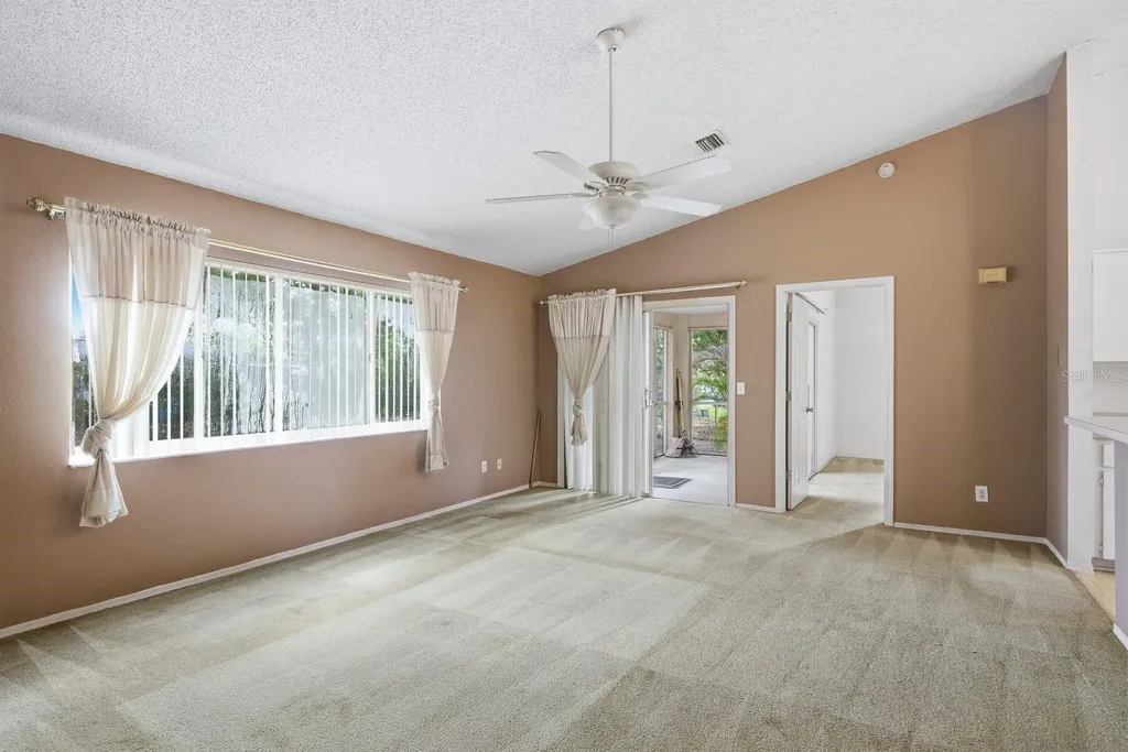9207 Spring Hill Drive Spring Hill FL 34608