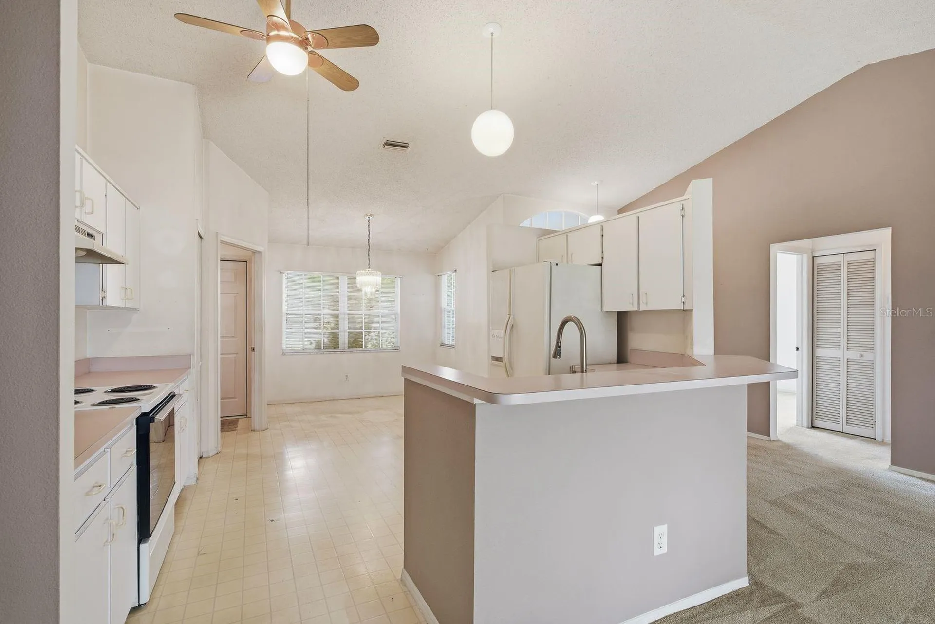 9207 Spring Hill Drive Spring Hill FL 34608