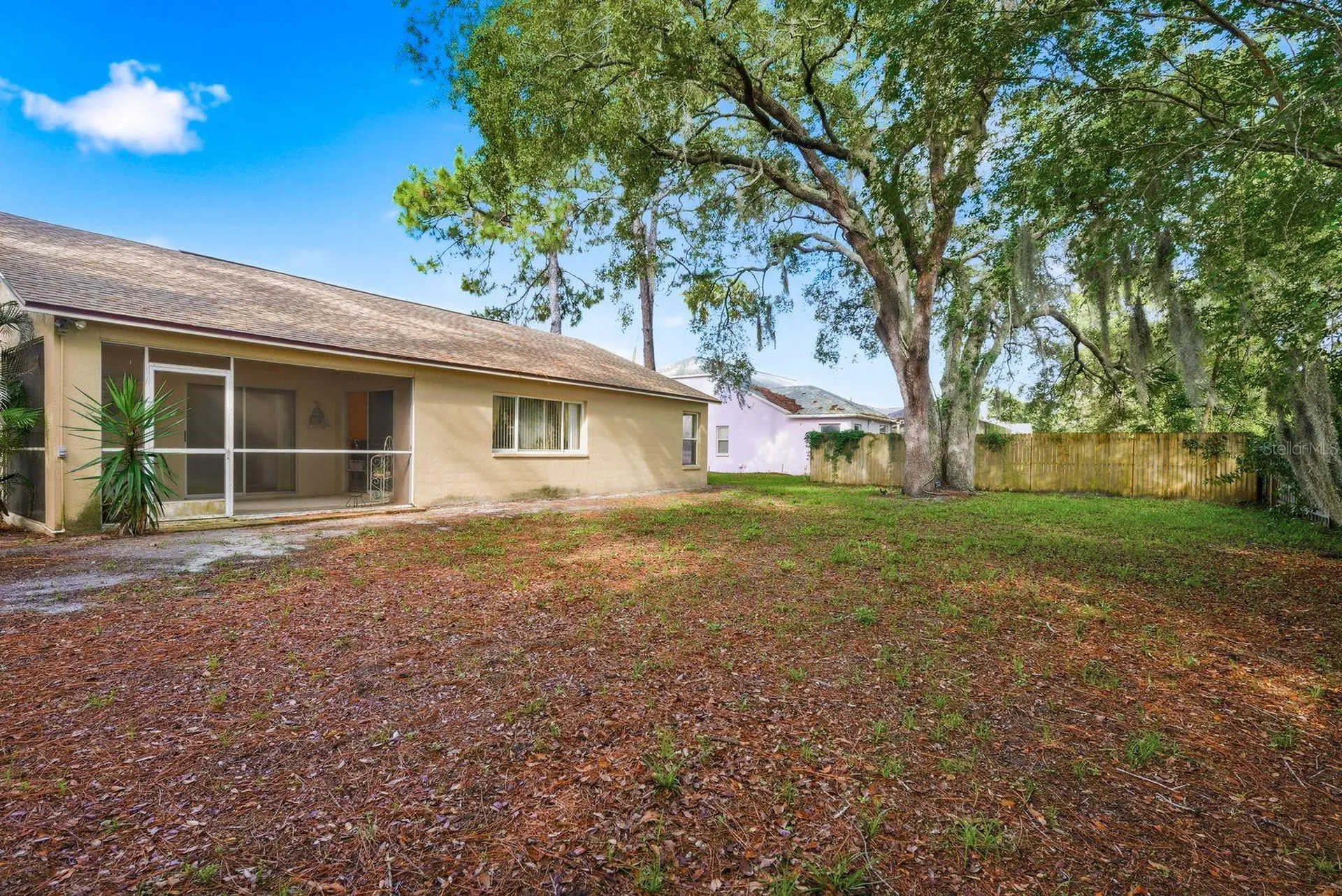 9207 Spring Hill Drive Spring Hill FL 34608
