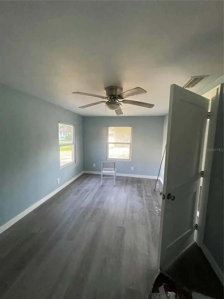 10013 Oslin Street Tampa FL 33615