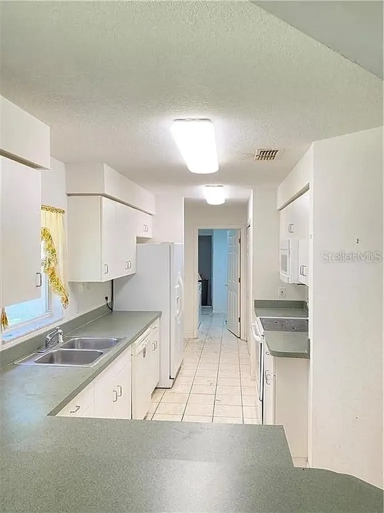 10013 Oslin Street Tampa FL 33615