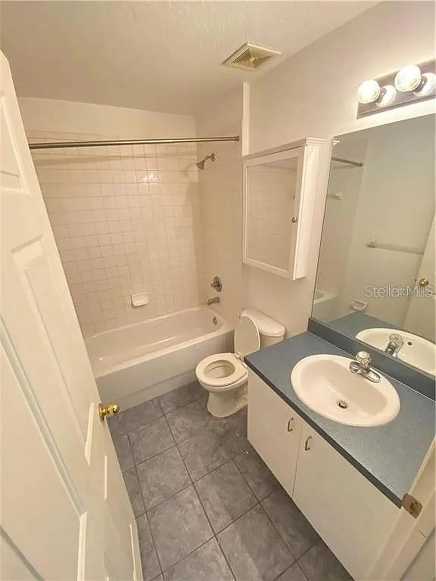 10013 Oslin Street Tampa FL 33615