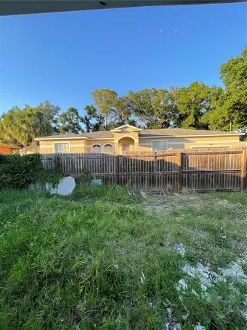 10013 Oslin Street Tampa FL 33615