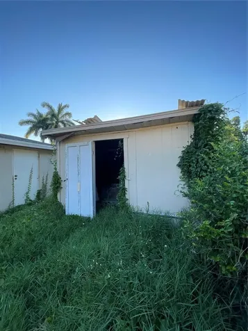 10013 Oslin Street Tampa FL 33615