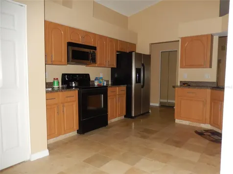 817 Frankford Drive Brandon FL 33511