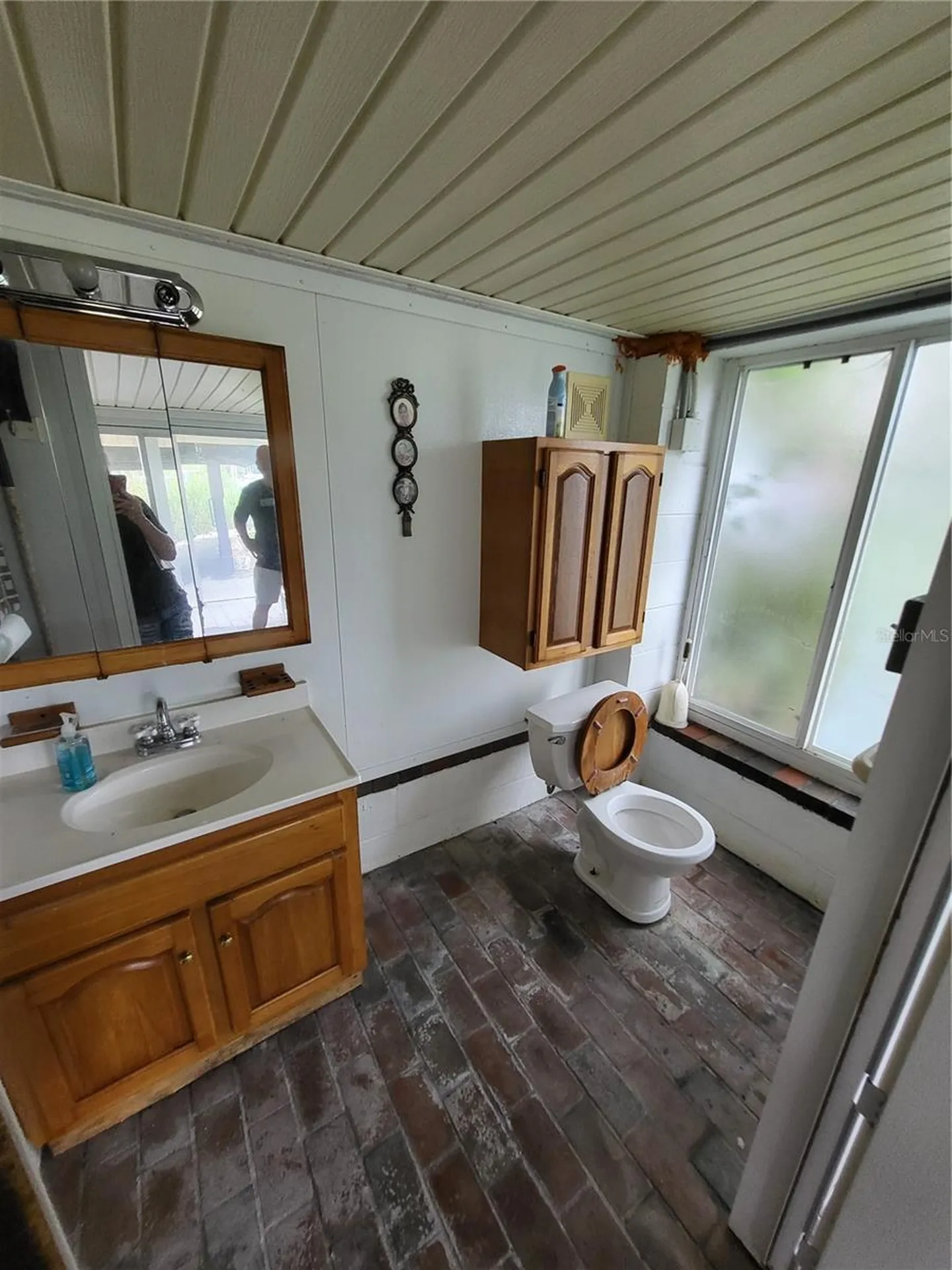 2377 NW 34th Place Lake Panasoffkee FL 33538
