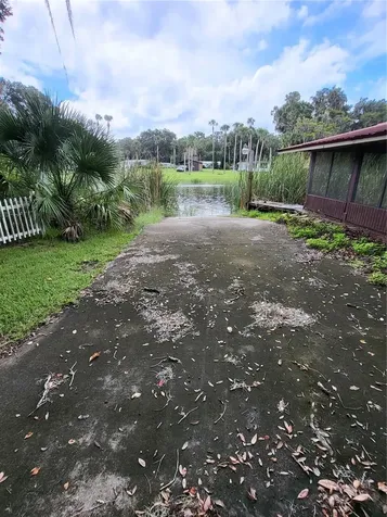 2377 NW 34th Place Lake Panasoffkee FL 33538