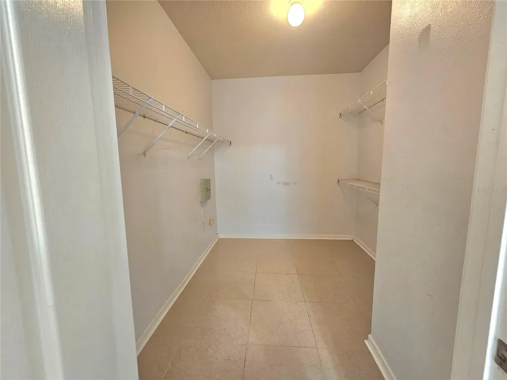 18058 Villa Creek Drive Tampa FL 33647