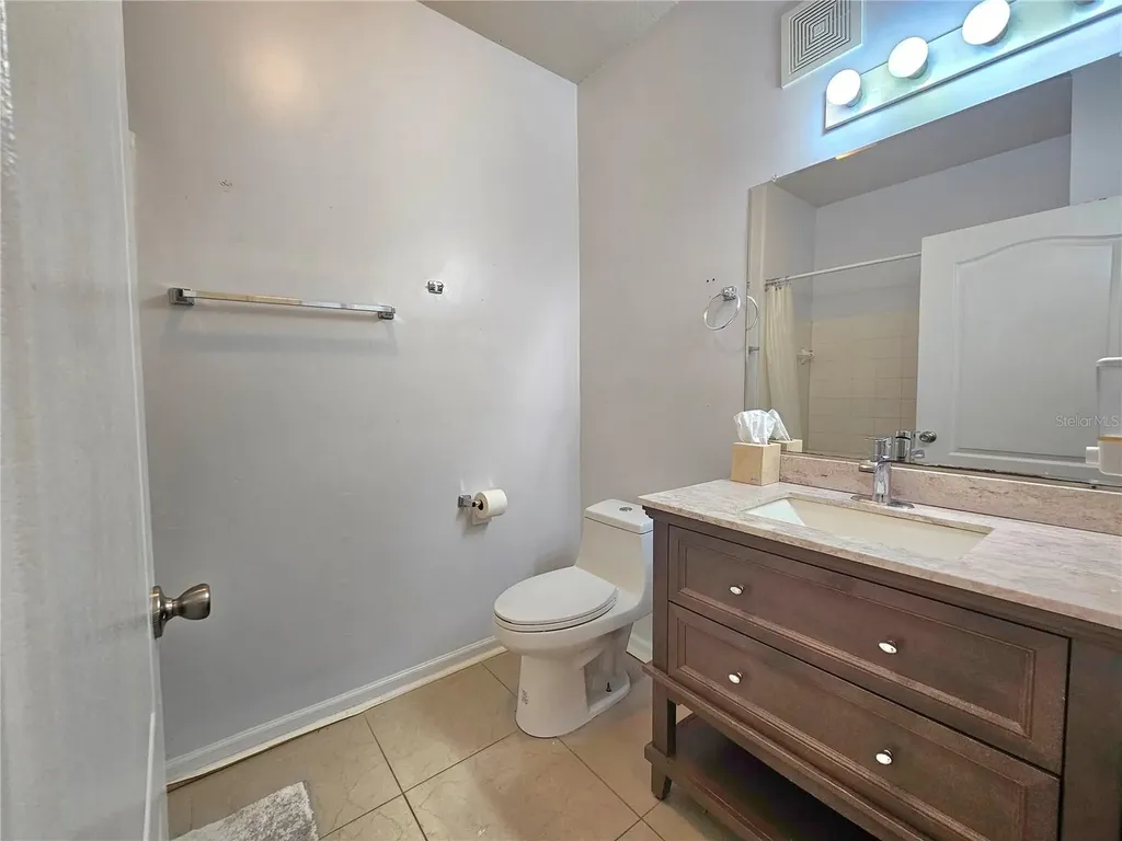 18058 Villa Creek Drive Tampa FL 33647