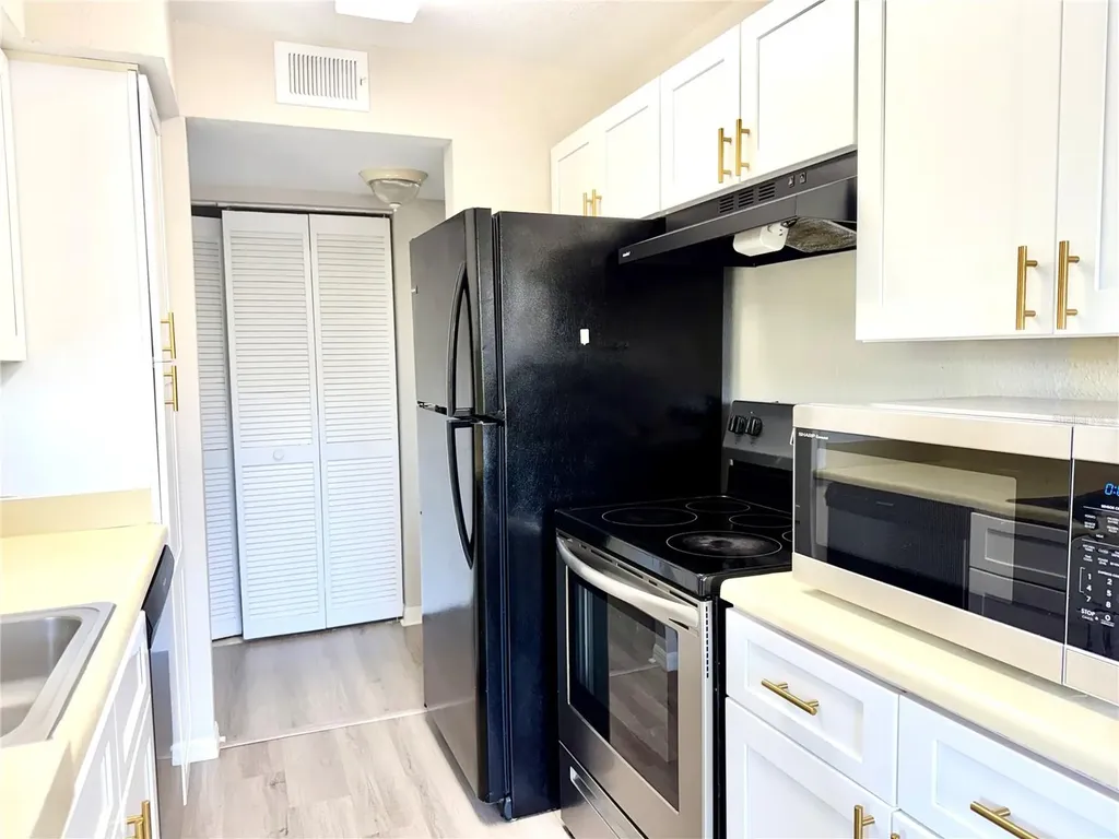 1017 S Hiawassee Road Orlando FL 32835