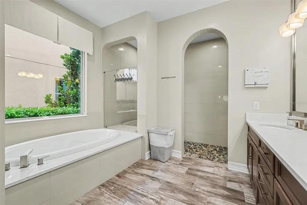 18213 Pine Hammock Boulevard Lutz FL 33548