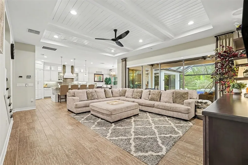 18213 Pine Hammock Boulevard Lutz FL 33548