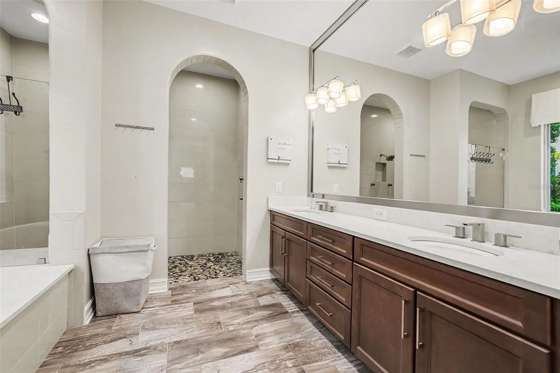 18213 Pine Hammock Boulevard Lutz FL 33548