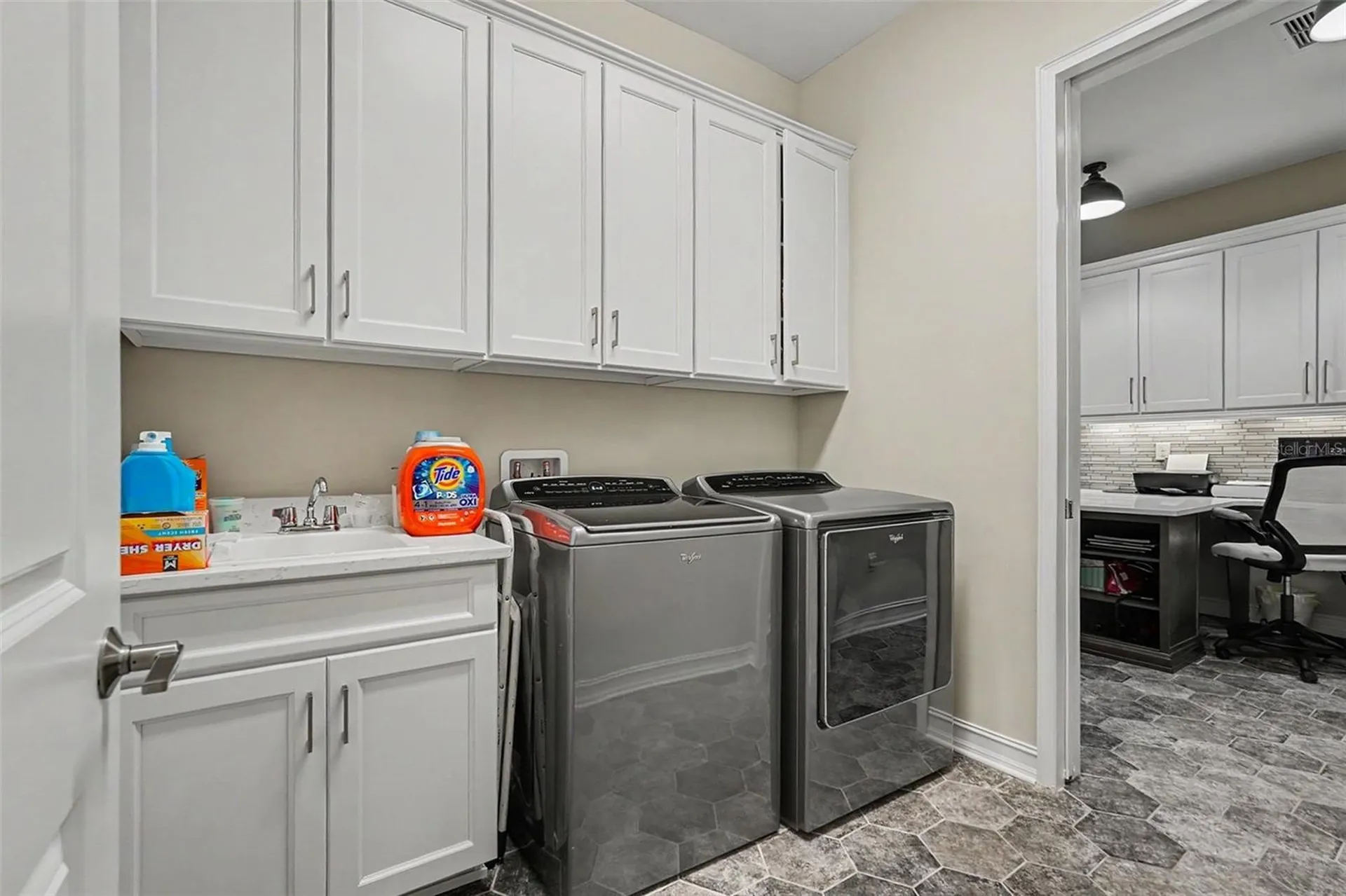 18213 Pine Hammock Boulevard Lutz FL 33548