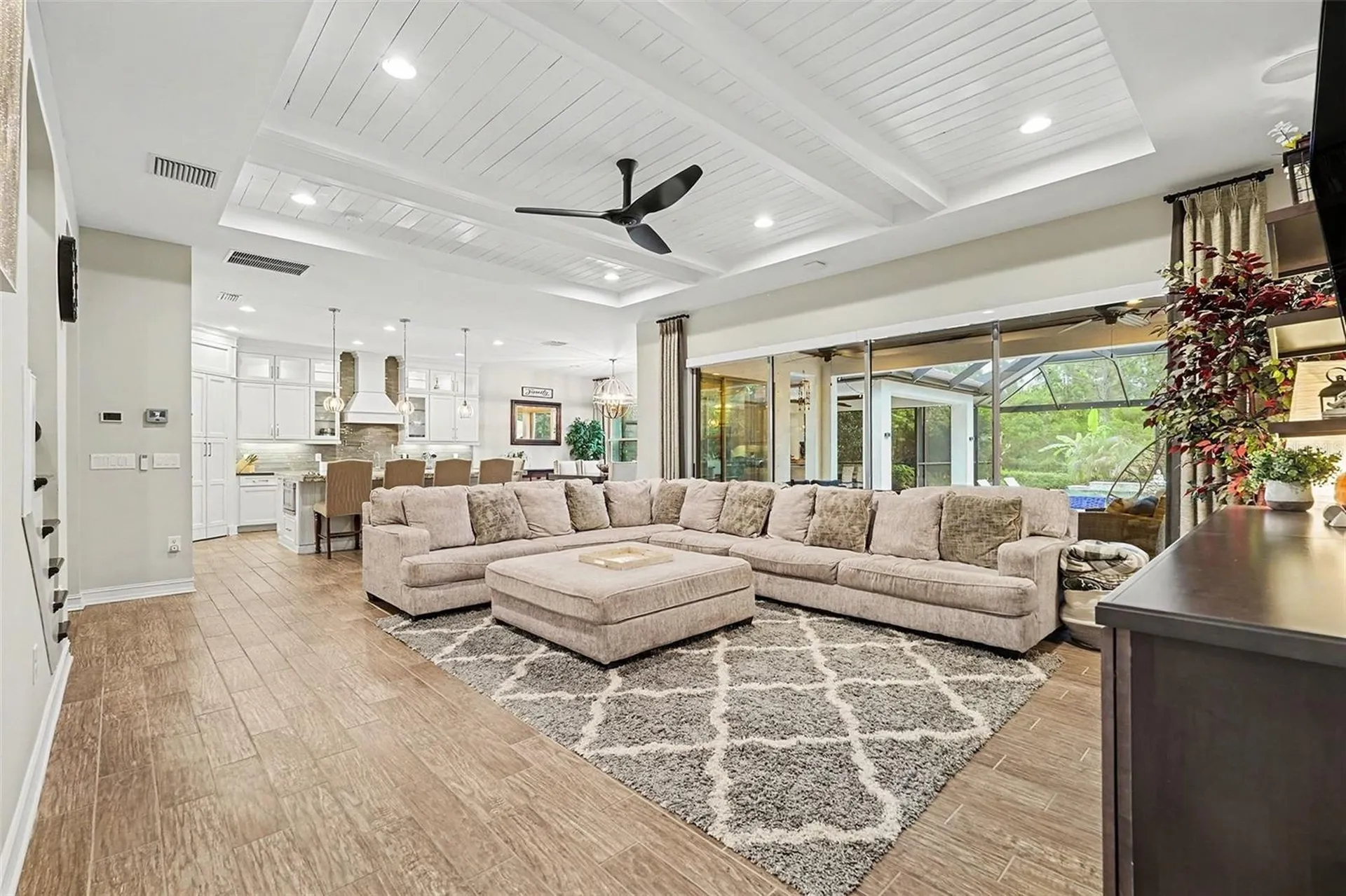18213 Pine Hammock Boulevard Lutz FL 33548