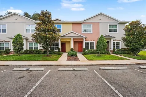 1124 Hillhurst Drive Wesley Chapel FL 33543