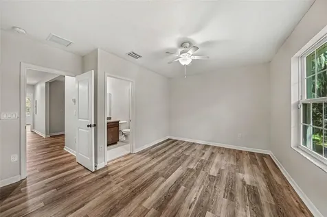 1124 Hillhurst Drive Wesley Chapel FL 33543