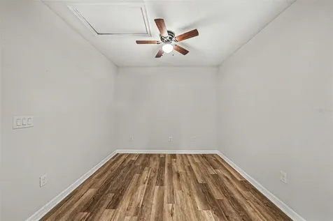1124 Hillhurst Drive Wesley Chapel FL 33543