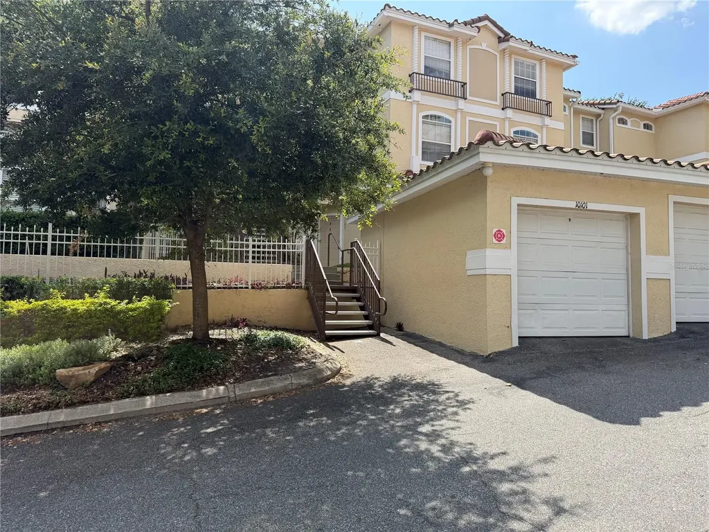 692 Seabrook Court Altamonte Springs FL 32714