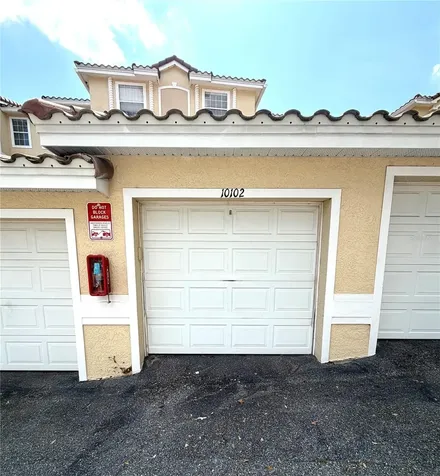 692 Seabrook Court Altamonte Springs FL 32714