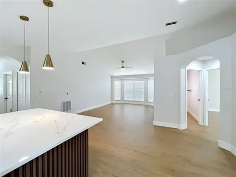 401 Country Wood Circle Lake Mary FL 32746