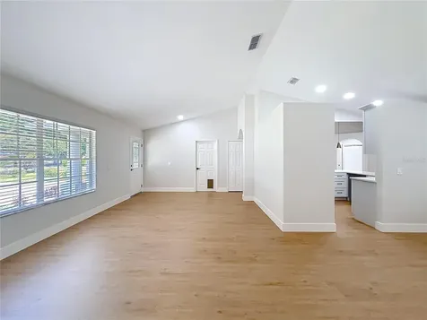 401 Country Wood Circle Lake Mary FL 32746