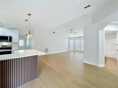 401 Country Wood Circle Lake Mary FL 32746