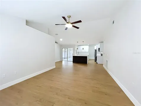 401 Country Wood Circle Lake Mary FL 32746