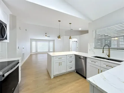 401 Country Wood Circle Lake Mary FL 32746