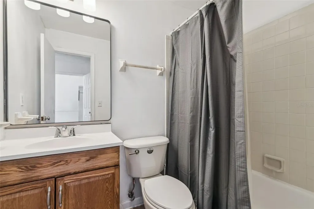 2564 Woodgate Boulevard Orlando FL 32822